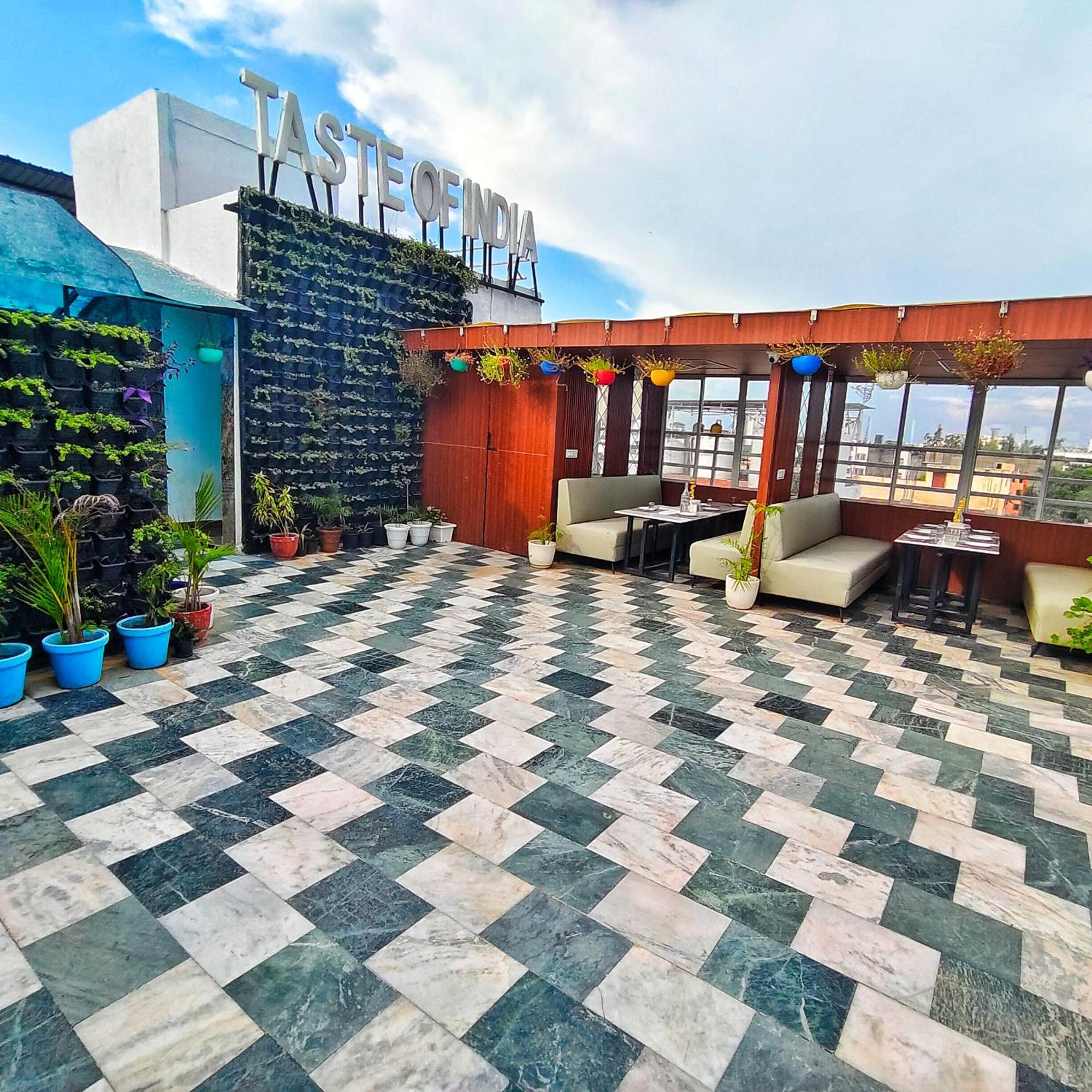 Hotel Taste Of India Agra  Exterior photo